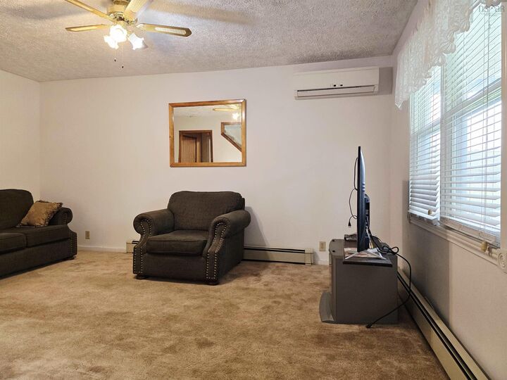 Property Photo: 95 Poplar Street NS B0K 1H0