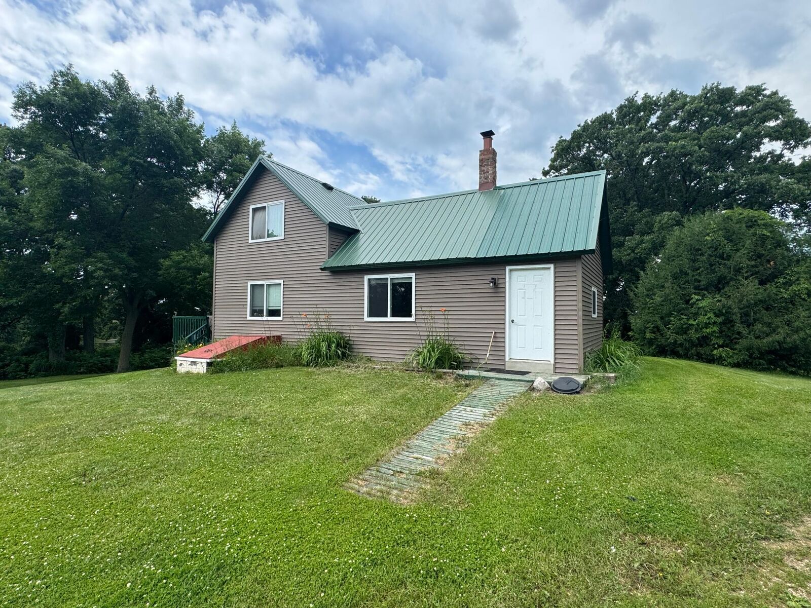Property Photo:  29588 State Highway 29  MN 56381 