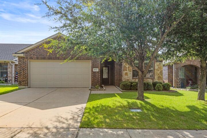 Property Photo:  2041 Shady Glen Trail  TX 75407 