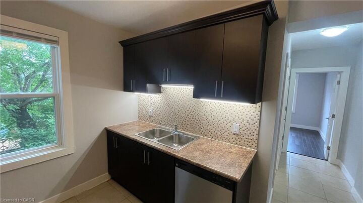 Property Photo: 1544 King Street E 306 ON L8K 1S9