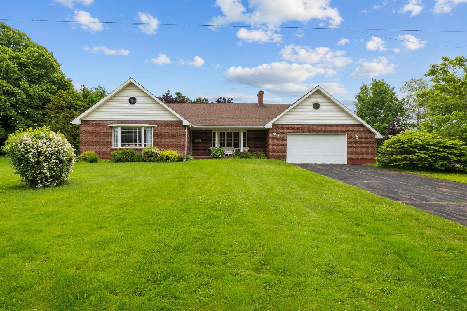 Property Photo: 49 Birchwood Heights PE C1N 4C2