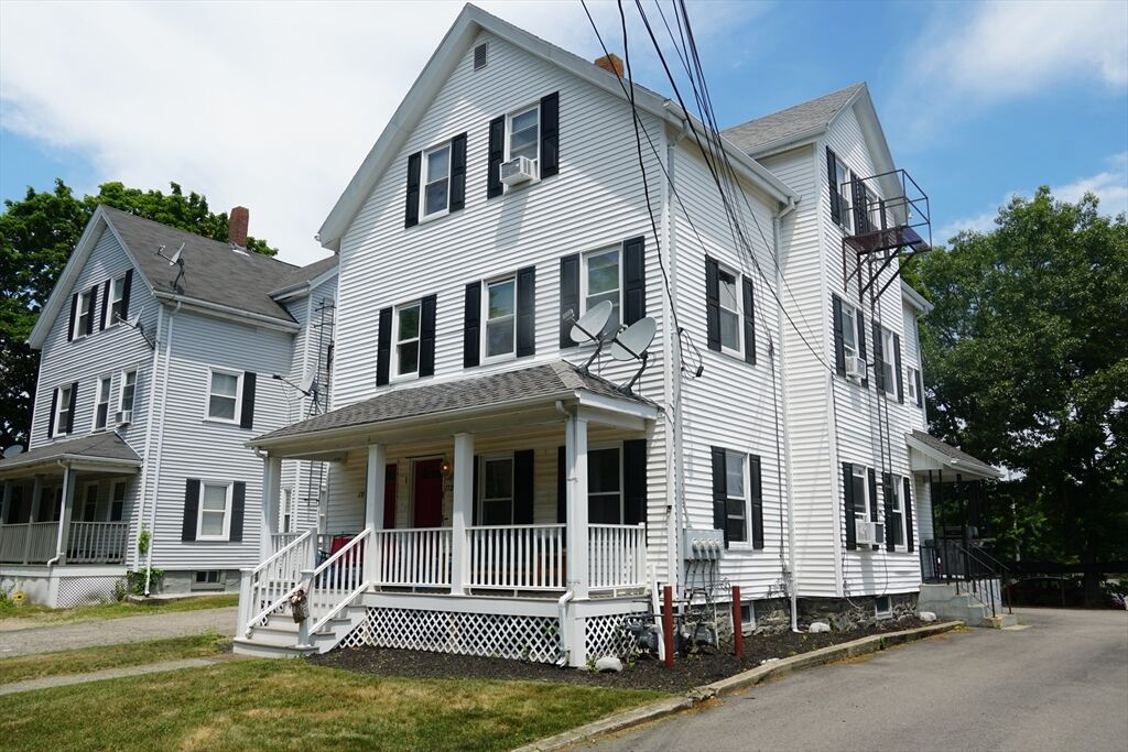 Property Photo:  170 Middleboro Ave 3  MA 02718 