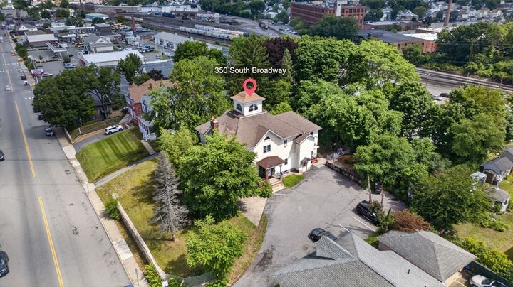 Property Photo:  350 S Broadway  MA 01843 
