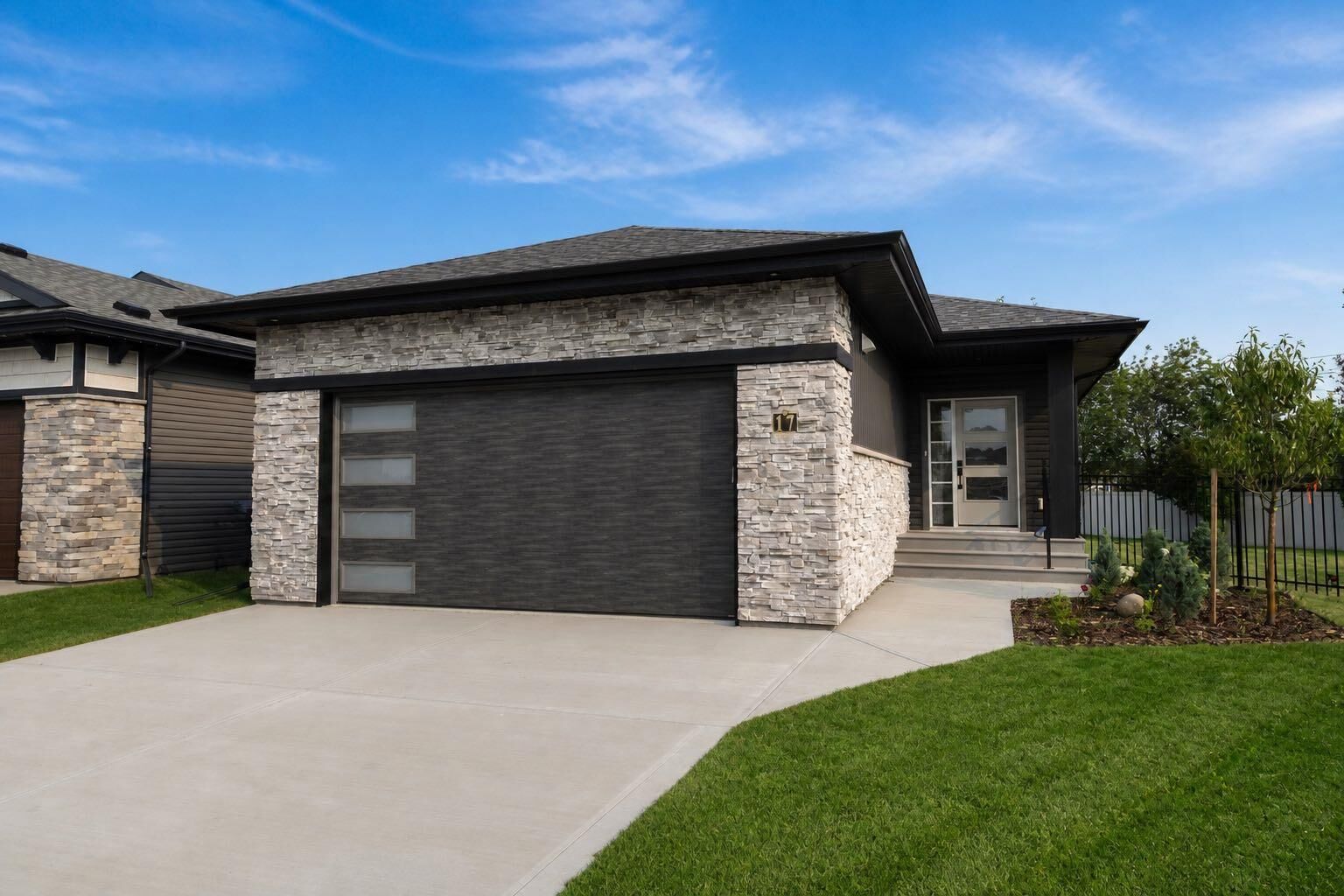 Property Photo: 17 Tindale Place AB T4P 0T8