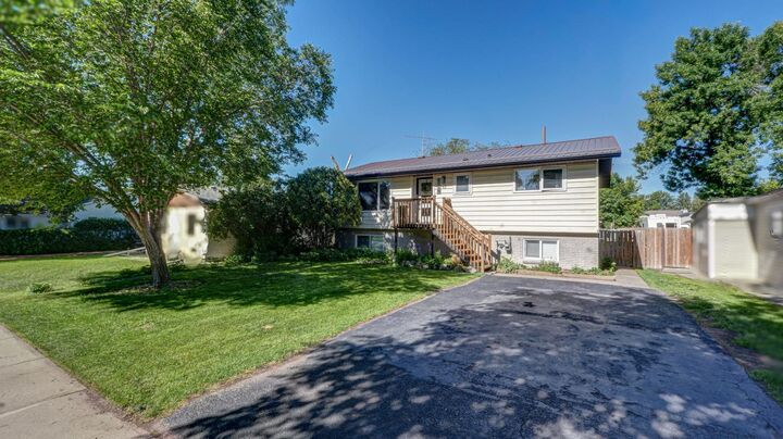 Property Photo: 5213 3A Street W AB T0L 0T0