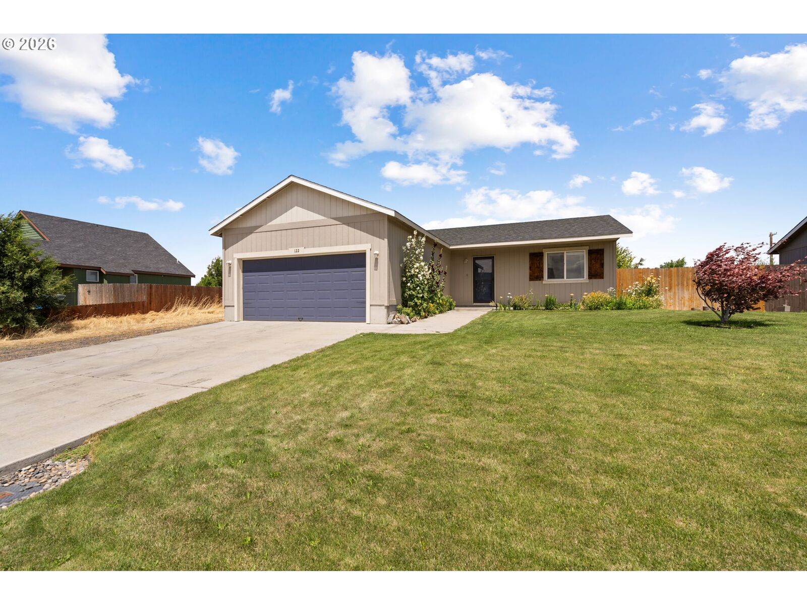 Property Photo:  122 Falcon Ct  OR 97818 