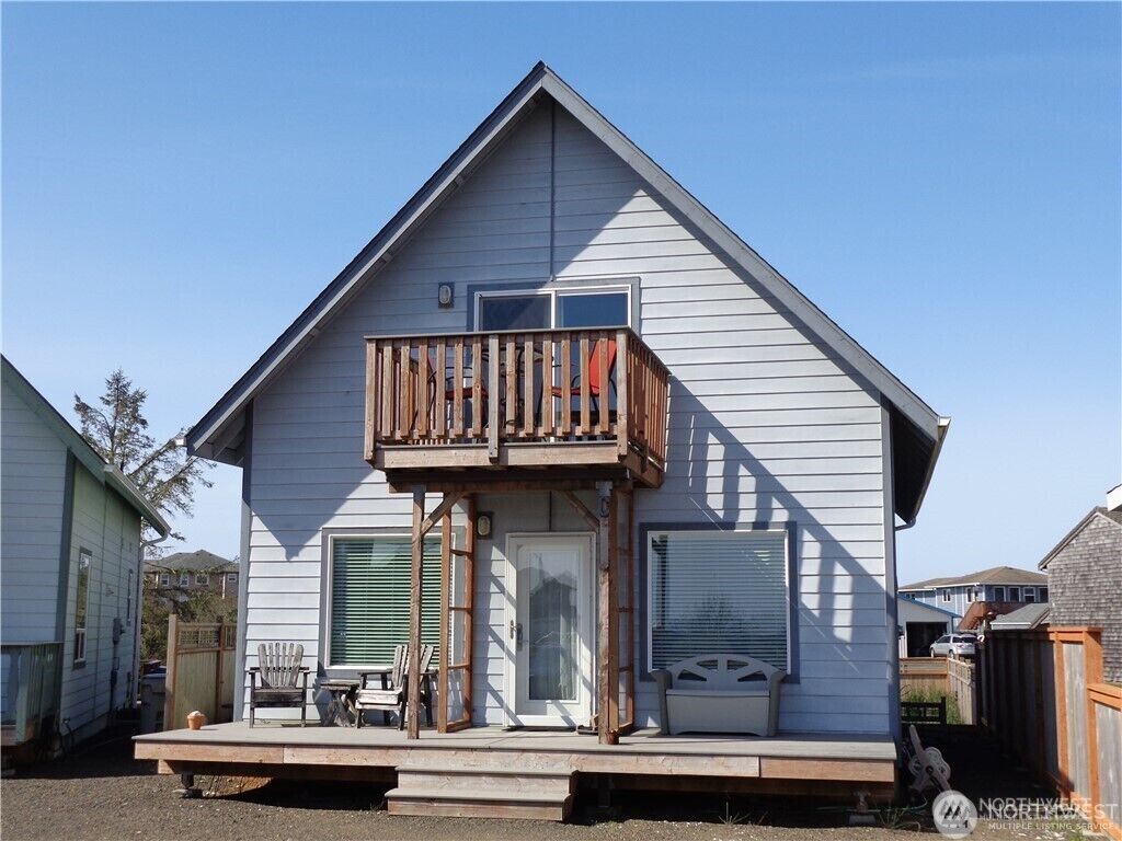 Property Photo: 324 Marina View Court C WA 98569
