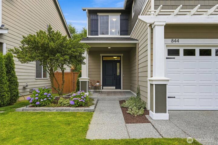Property Photo: 844 Panorama Ridge WA 98273