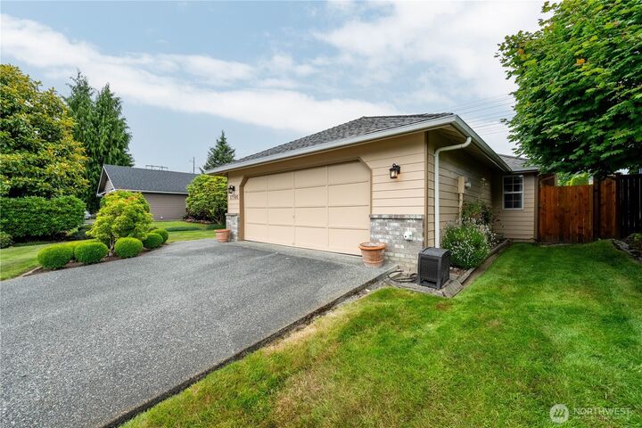 Property Photo: 17501 Osprey Road WA 98223