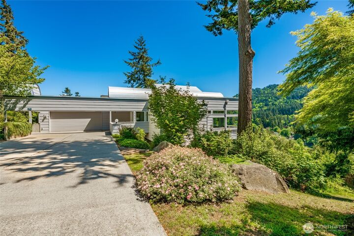 Property Photo: 213 Sea Pines Lane WA 98229