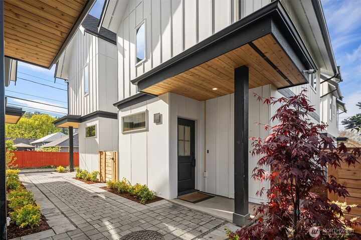 Property Photo: 9006 5th Avenue S WA 98108