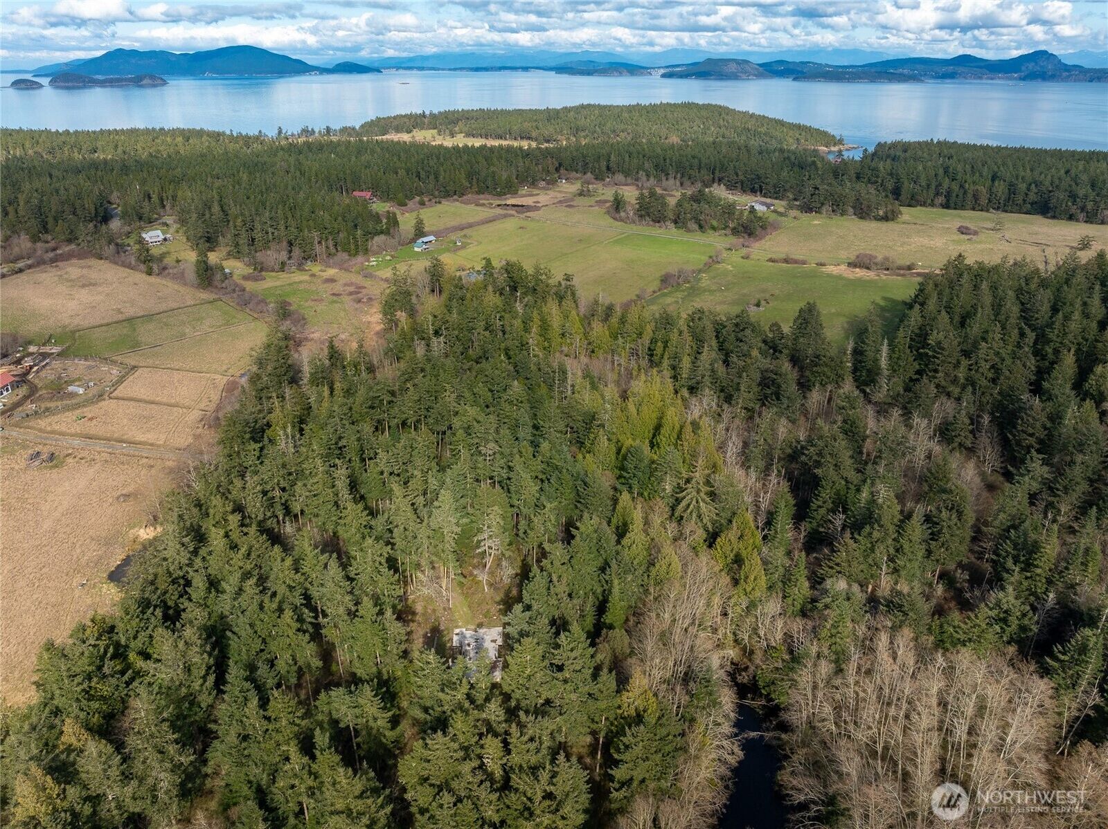 Property Photo:  4722  Mud Bay Road  WA 98261 