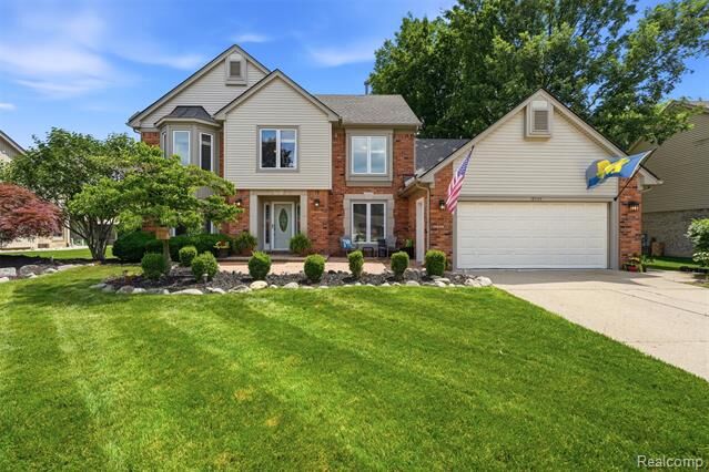 Property Photo:  19364 Gill Road  MI 48152 