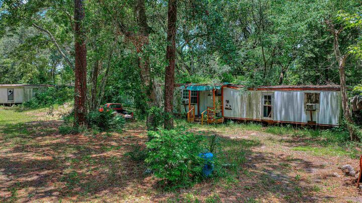 Property Photo:  1623 Natalie Rd  FL 32084 