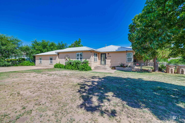 Property Photo: 2704 Waco Street TX 76901