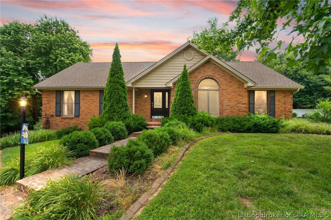Property Photo:  3625 Greenfield Drive  IN 47150 