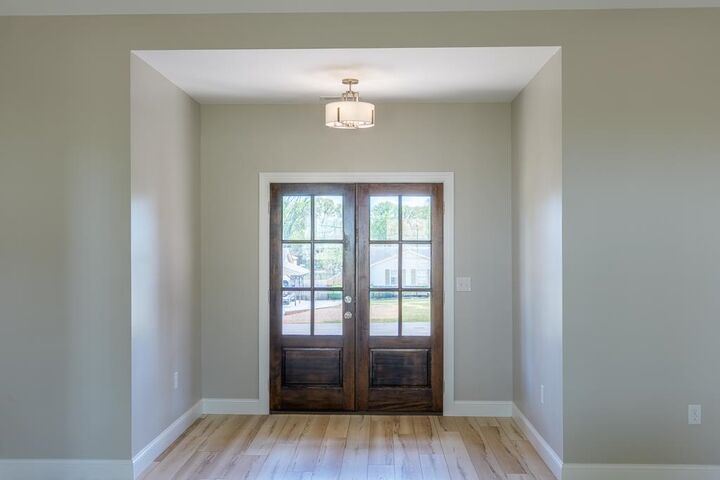 Property Photo: 809 Michigan Ave AL 35661