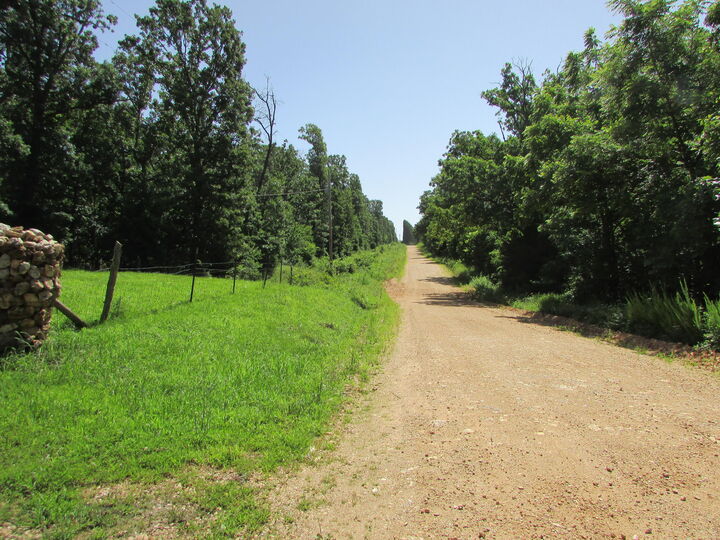 Property Photo:  1315 Summit Road  MO 65662 