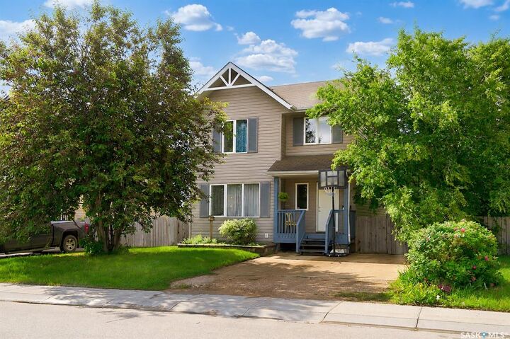 Property Photo:  103 Haichert Street  SK S0K 4S0 