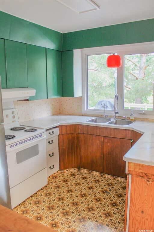 Property Photo:  1 Sunset Crescent  SK S0E 1A0 