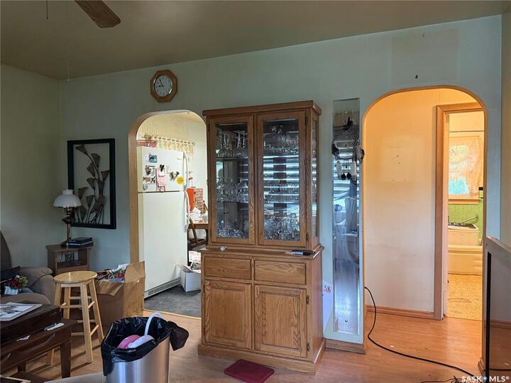 Property Photo: 1059 Caribou Street W SK S6H 2M1