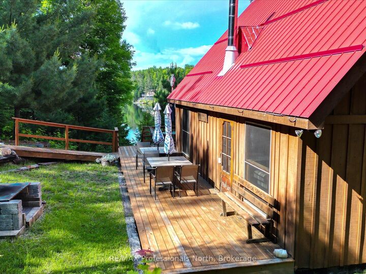 Property Photo:  84 Lakeside Lane  ON K0J 2M0 