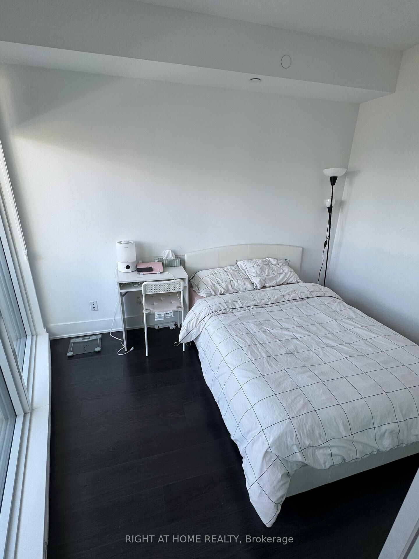 Property Photo:  403 Church Street 2211  ON M4Y 0C9 