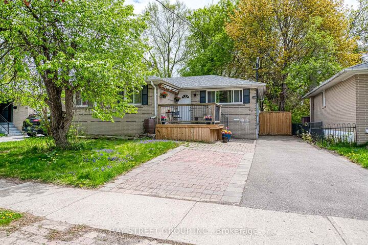Property Photo:  99 Cherrywood Drive Bsmt  ON L3Y 2X6 