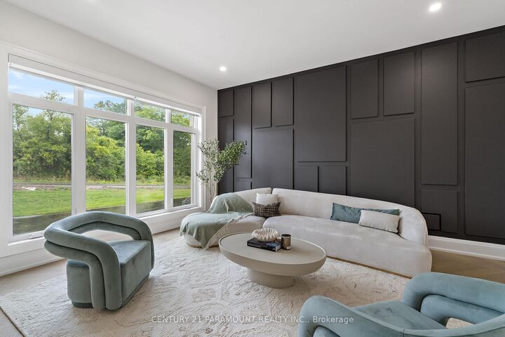 Property Photo: 16322 Hillview Place ON L7E 3S2