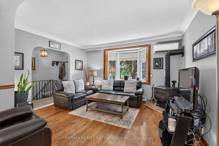 Property Photo: 22 Atlee Avenue ON M1N 3X1