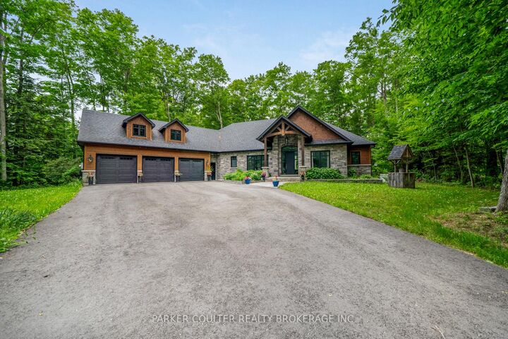 29 Gallagher Crescent — photo 1