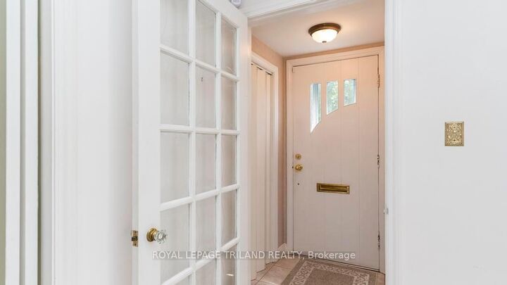 Property Photo:  16 Pritchard Place  ON N5W 2J2 