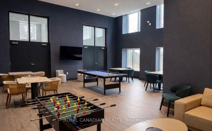 Property Photo:  56 Lakeside Terrace 301  ON L4M 0L4 