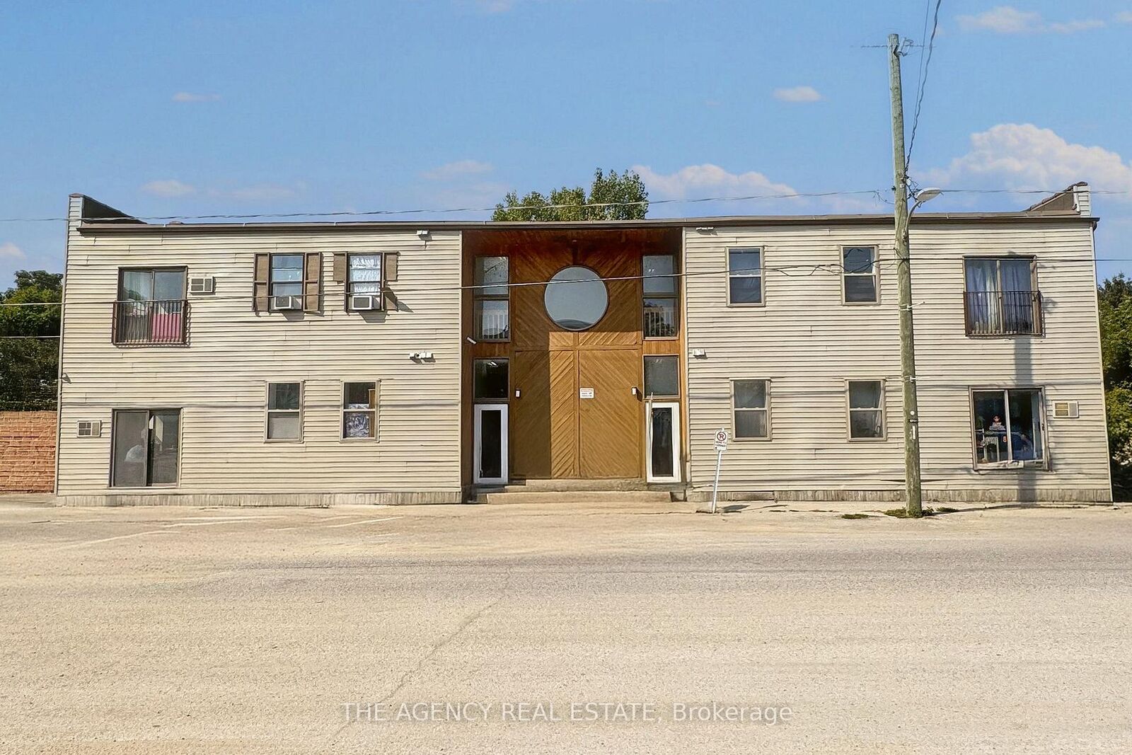 Property Photo:  156 Main Street 8  ON N0M 1N0 