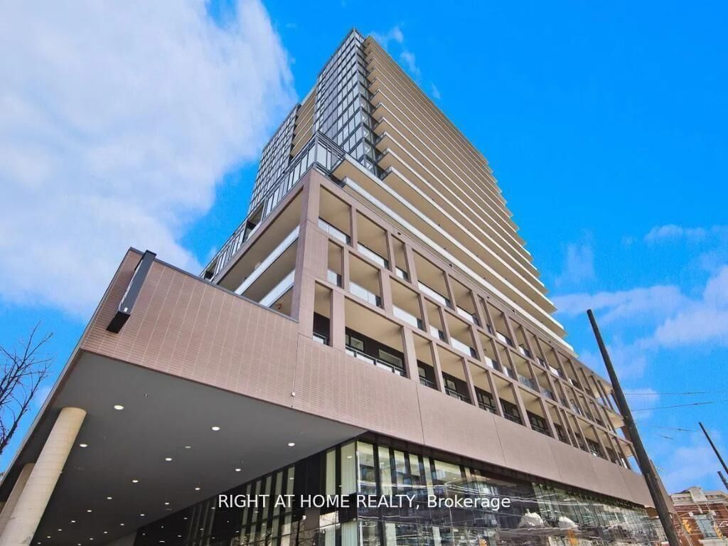 Property Photo: 285 Dufferin Street 1209 ON M6K 1E6