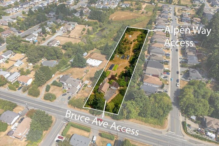 Property Photo: 950 Bruce Ave BC V9R 4A3