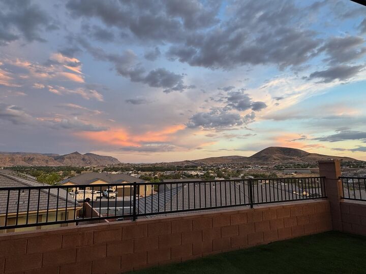 Property Photo: 1477 W 470 N UT 84737