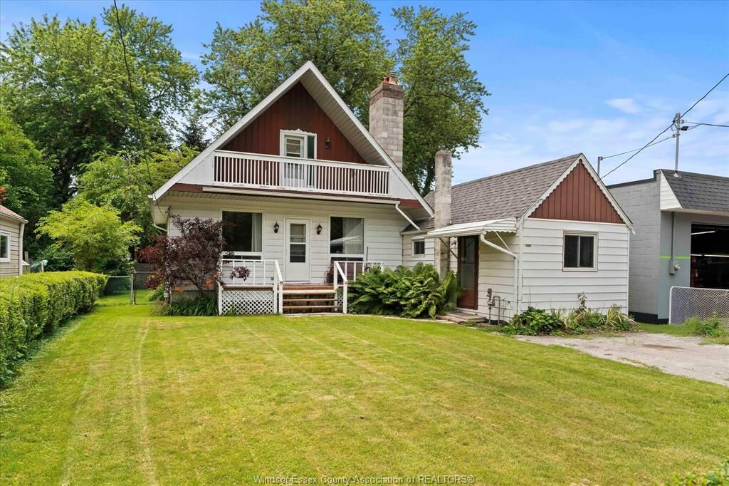 Property Photo: 702 Notre Dame Street ON N8L 1K8
