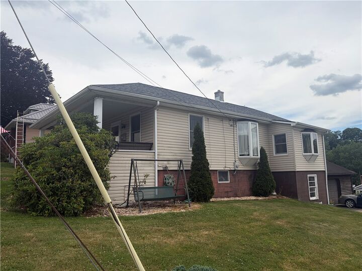 Property Photo:  202 Broadway St  PA 15089 