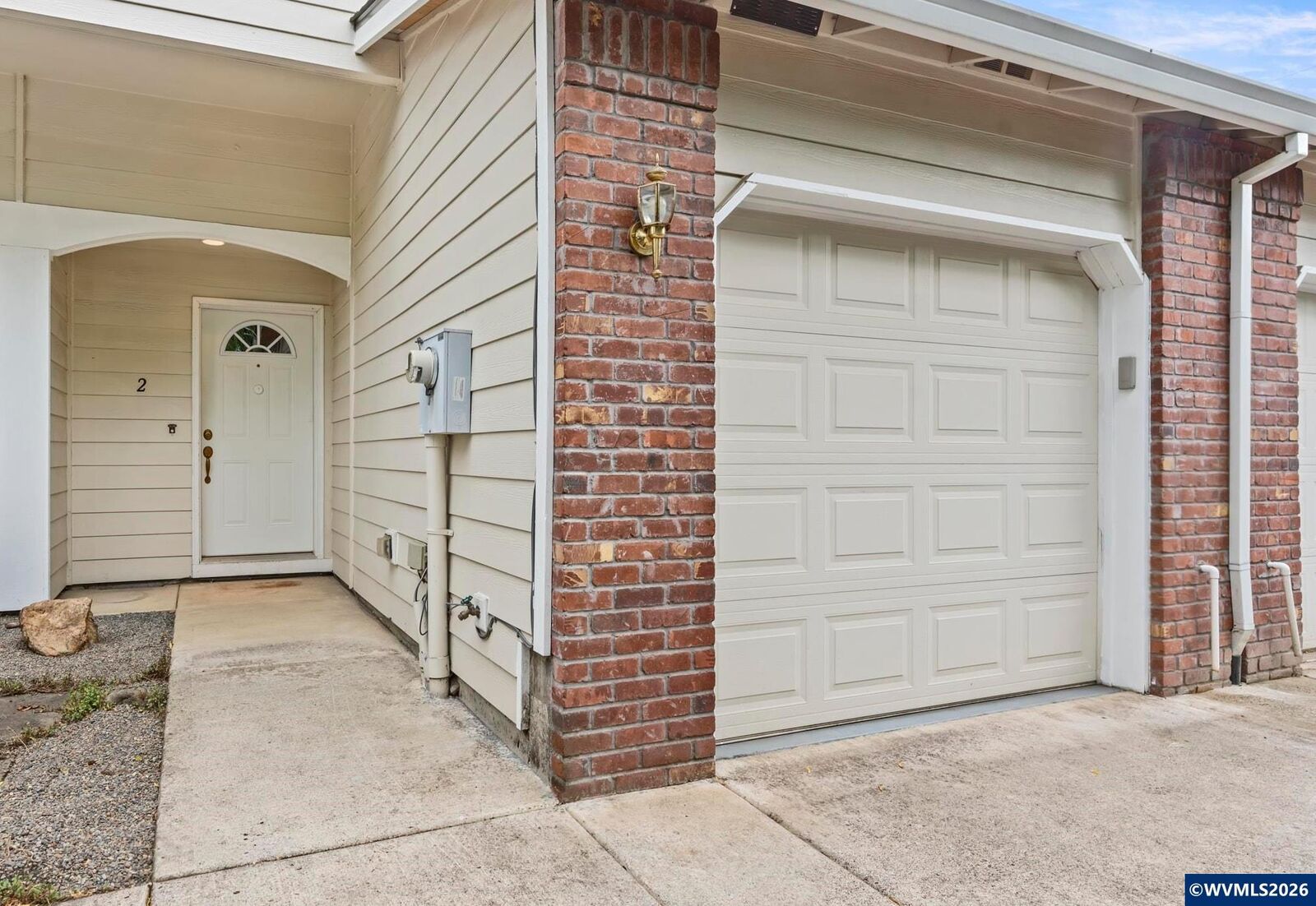 Property Photo:  1919 26th #2 Av  OR 97116 