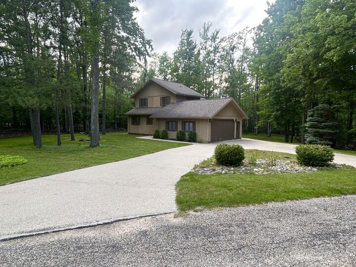 Property Photo:  1610 Chickadee Court  MI 49735 