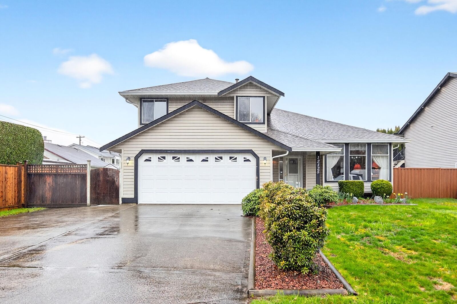 Property Photo:  12125 189A Street  BC V3Y 2K5 