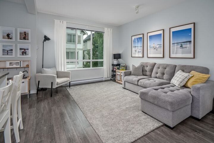 Property Photo: 30930 Westridge Place 49 BC V2T 0H6