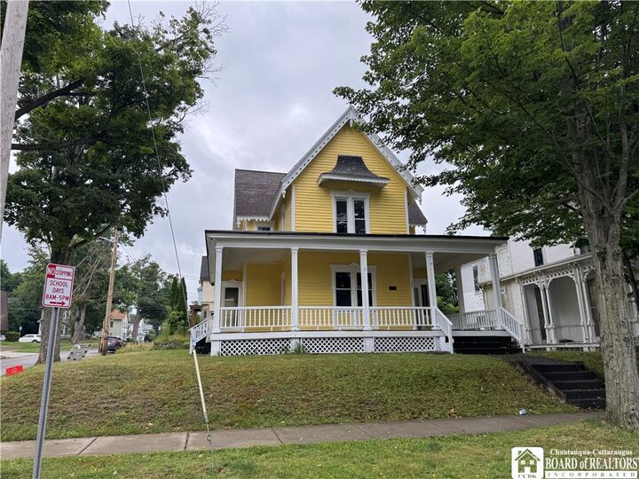 Property Photo:  54 Lakeview Avenue  NY 14701 