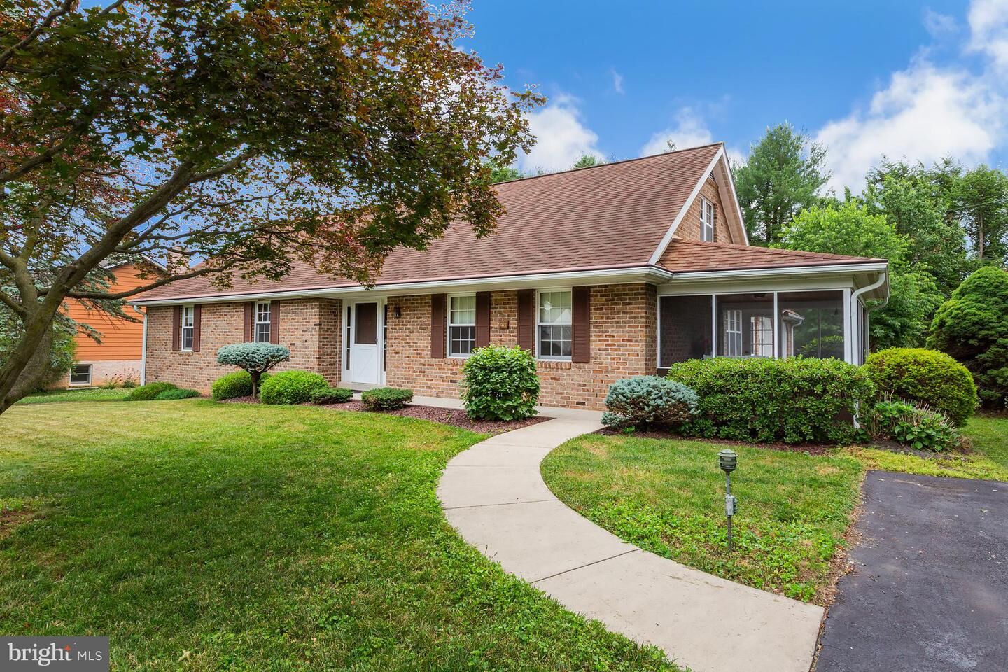 Property Photo:  743 Barrholly Drive  PA 17603 