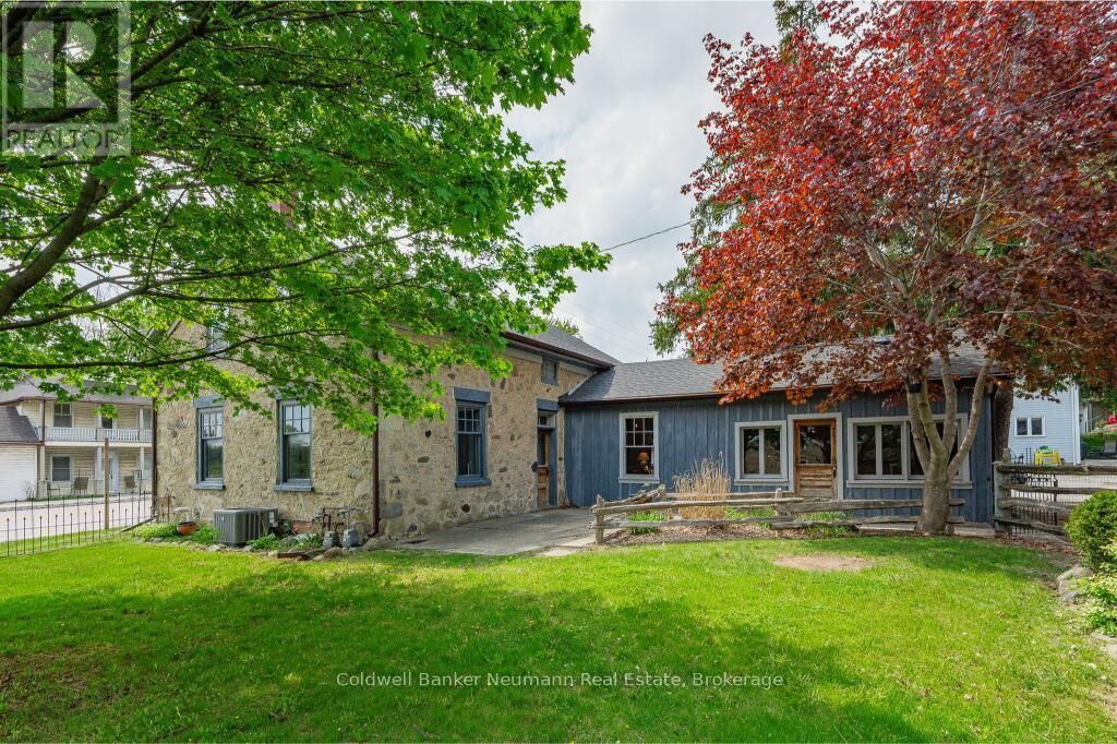 Property Photo:  52 Brock Road South  ON N0B 2J0 
