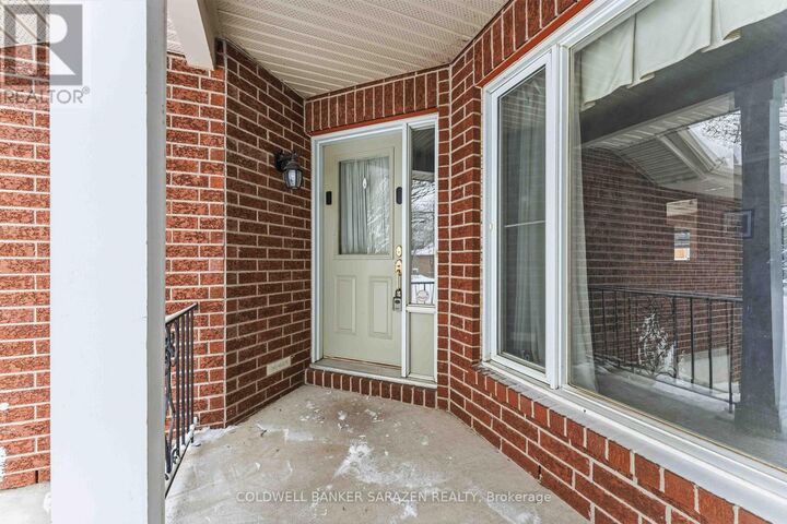 Property Photo: 81 Kimberwick Crescent ON K1V 0W7