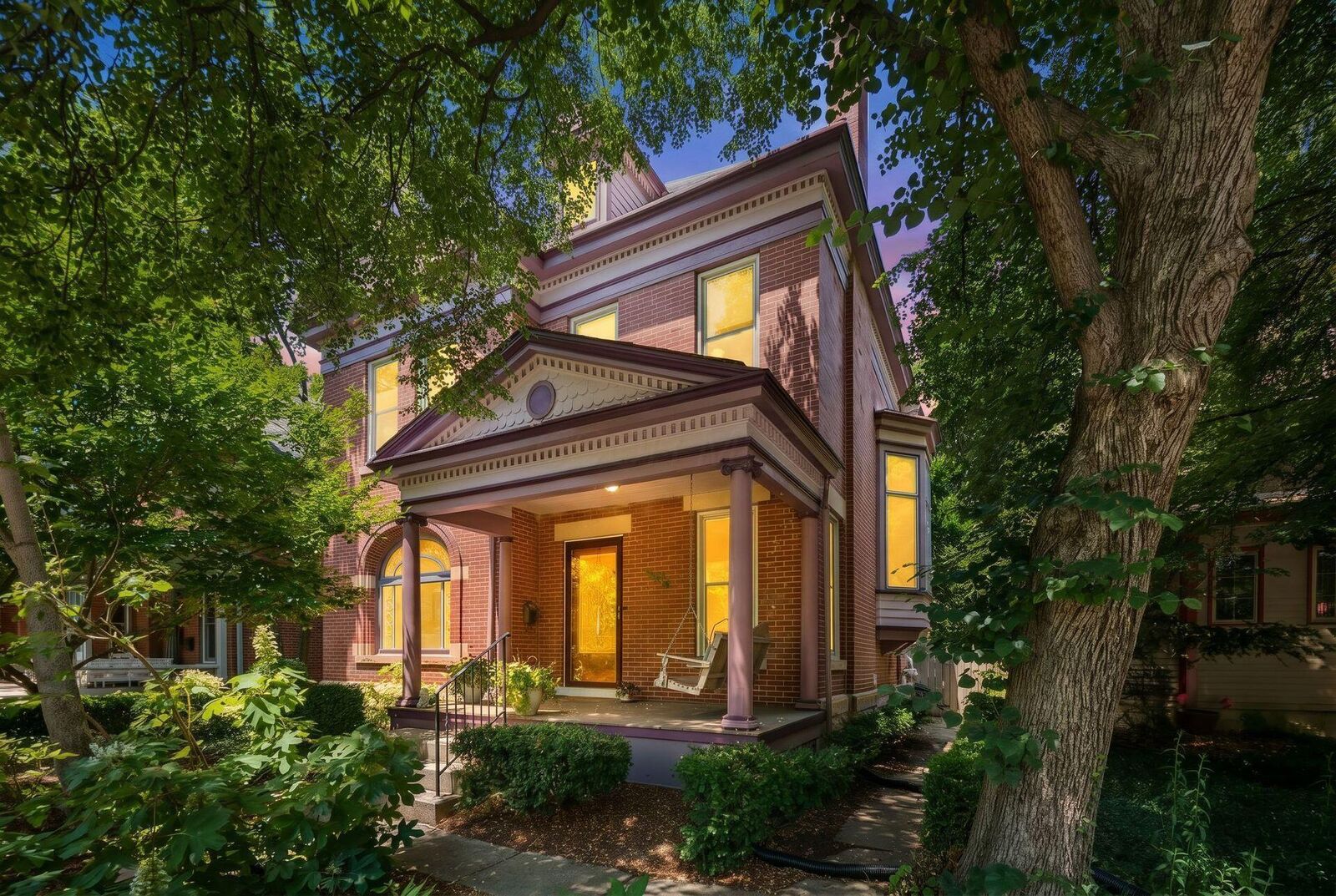 Property Photo:  406 W 6th Avenue  OH 43201 