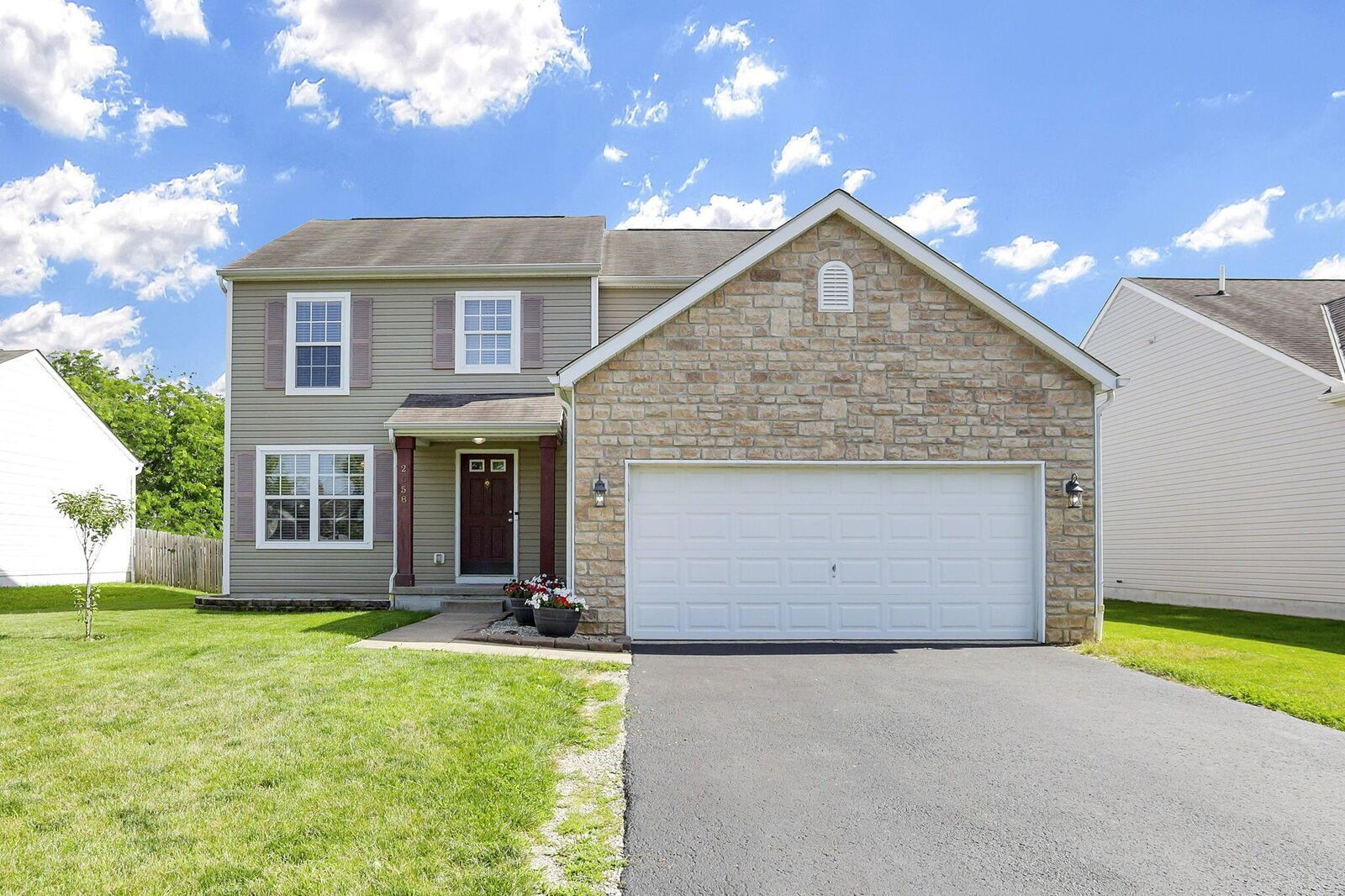 Property Photo: 2658 Prairie Grass Avenue OH 43130