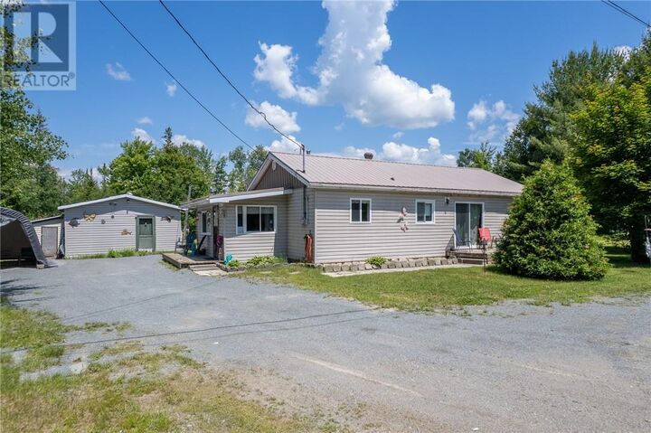 Property Photo: 55 Beauchamp Drive ON P5E 1R1